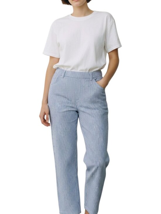 Hilary Radley Pants - Hilary Radley Large Classic Blue and White Seersucker Cropped Pants 2 Pockets